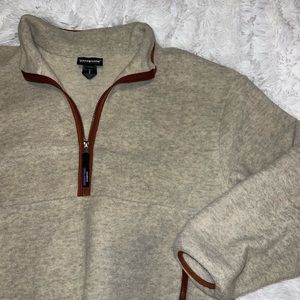 Patagonia Cream and Brown Quarter-Zip Sweatshirt